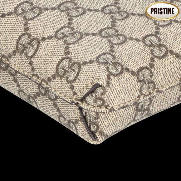 GUCCI Interlocking GG Supreme Shoulder Bag - Picture 7 of 8